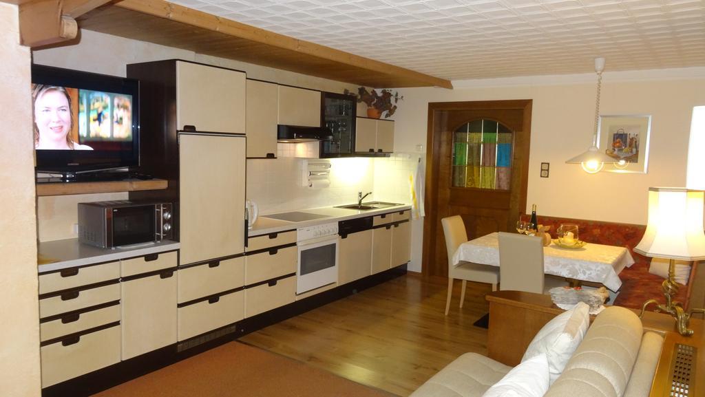 Haus Romantik Umhausen Exteriör bild